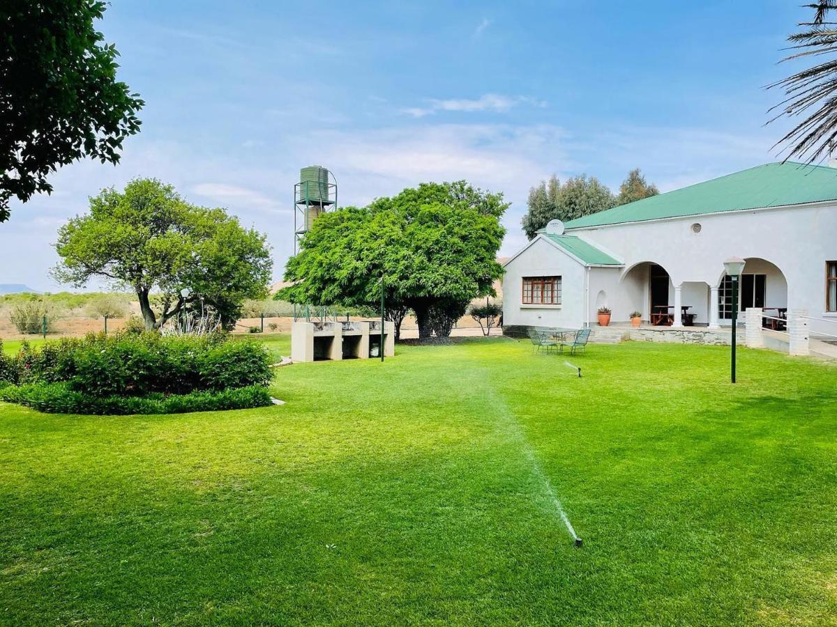Вілла Travalia Guest Farm Nelspoort Екстер'єр фото